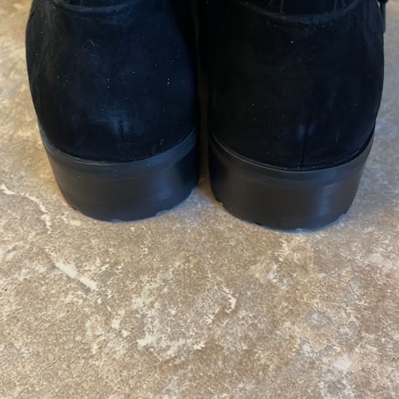 New Kate Spade Black Suede Sherpa Trimmed Lace Up Booties Silver Hardware - Picture 6 of 9